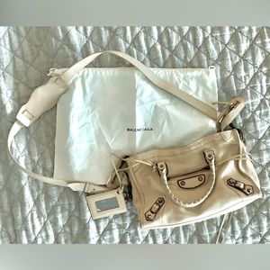 BALENCIAGA City Handbag in Beige